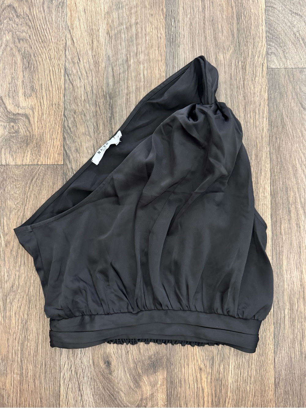 NA-KD Black One-Shoulder Satin Crop Top Womenโs 36